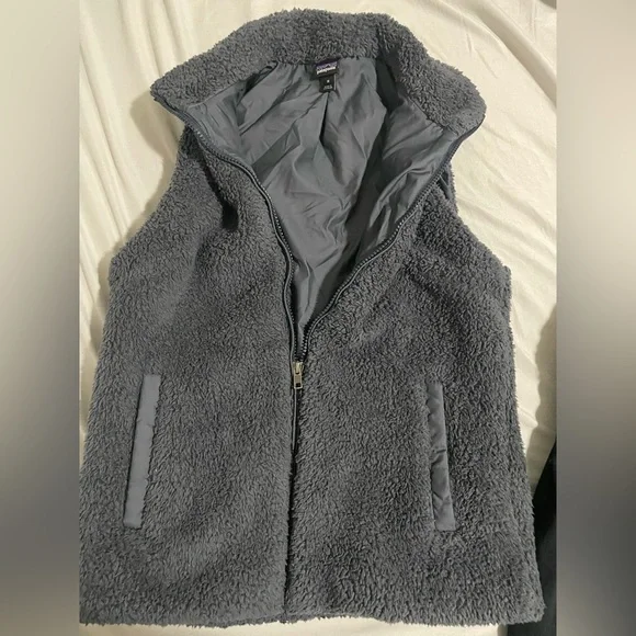 Patagonia Vest - Picture 1 of 4
